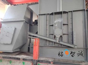 鬥式（shì）提升機